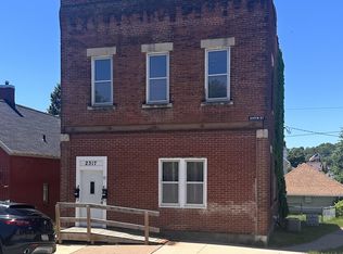2317 Queen St #2, Dubuque, IA 52001