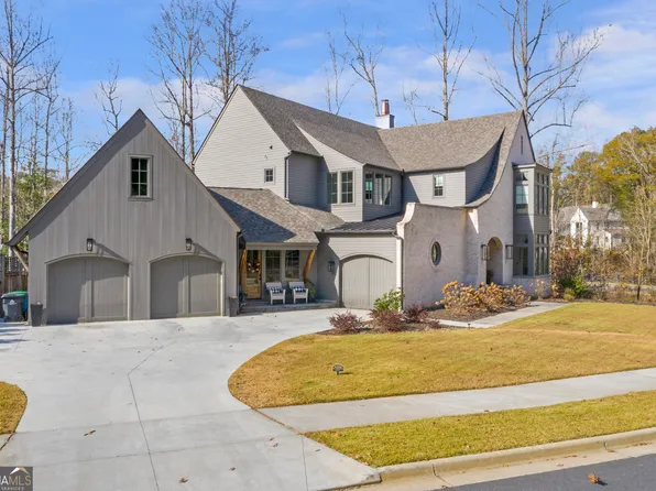 285 Roswell Farms Dr, Roswell, GA 30075