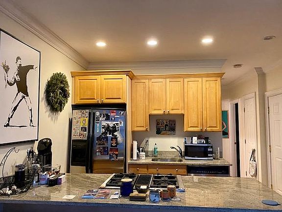 4th image of 116 Brook St #205