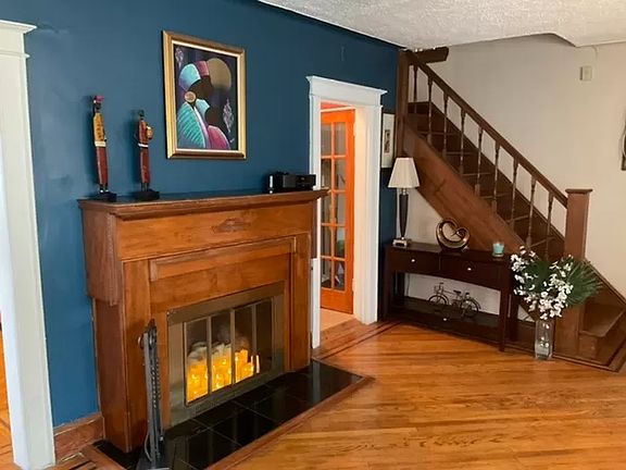 4th image of 111-20 199th St