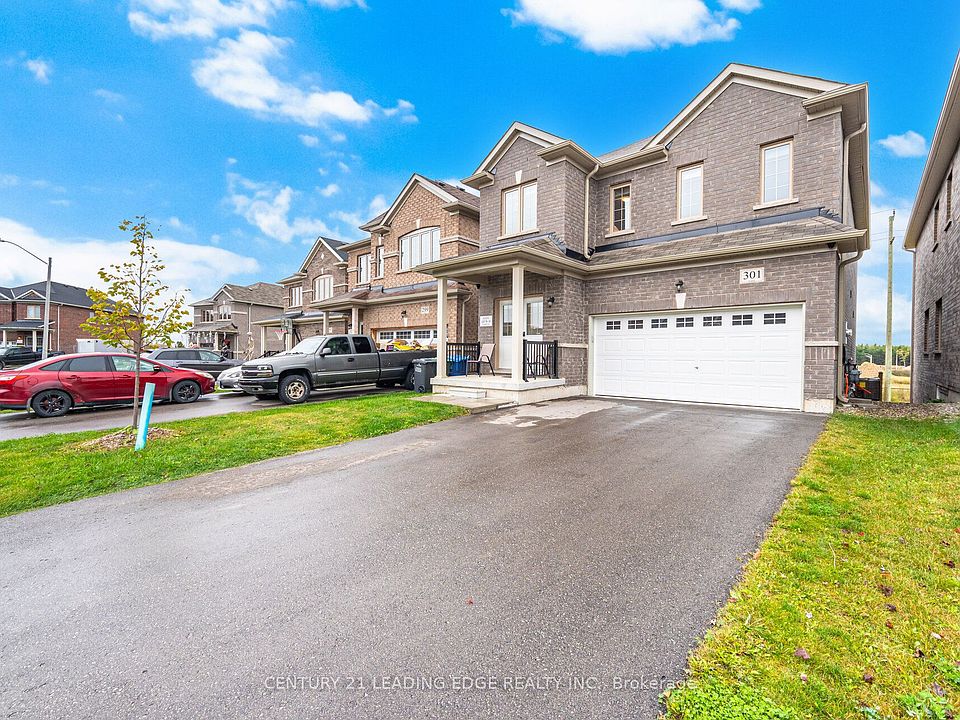 1st image of 301 Ridley Cres