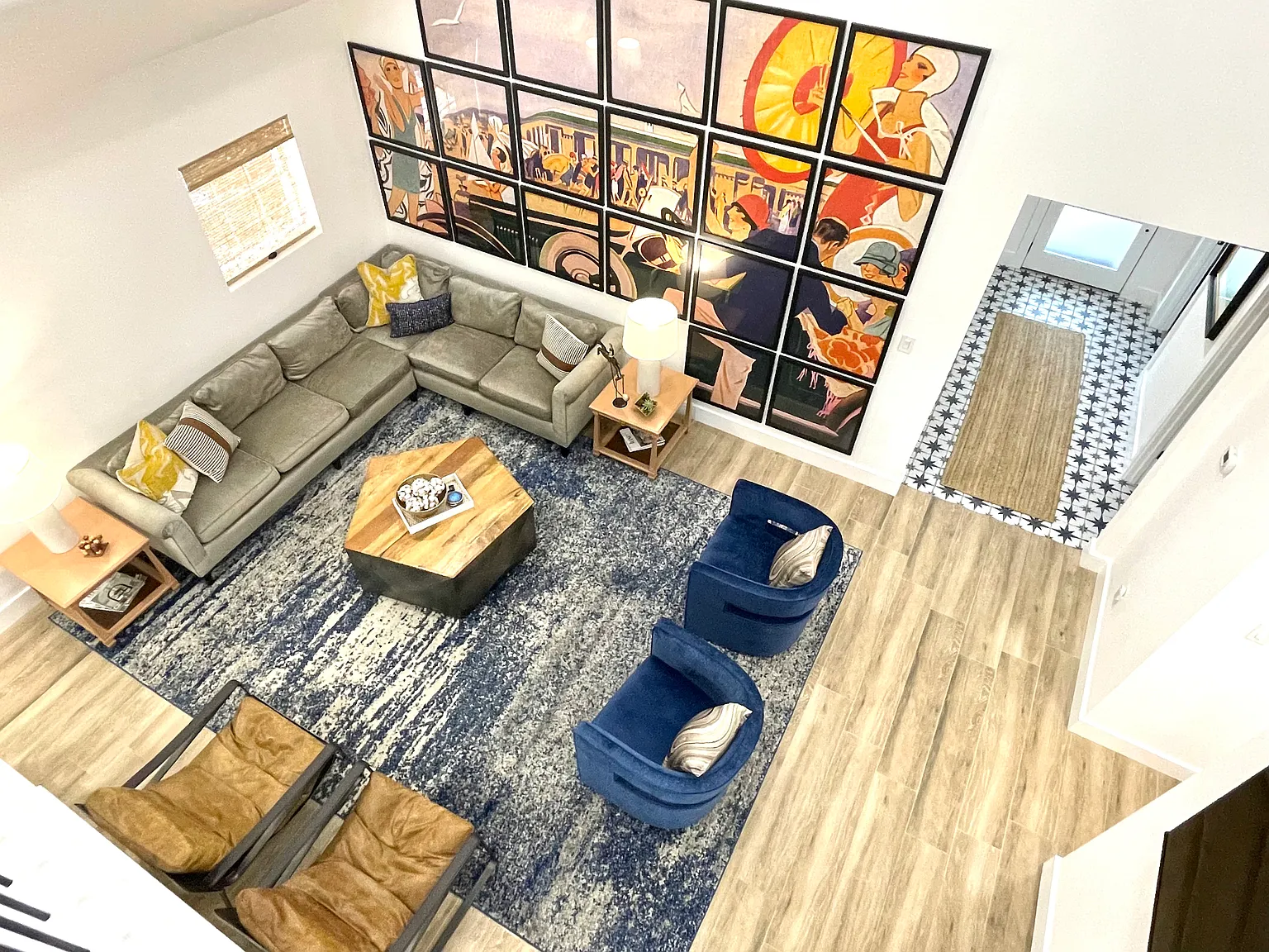 4 bed, $4,500 — Photo 1