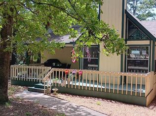 275 Wildwood Trl, Holly Lake Ranch, TX 75765