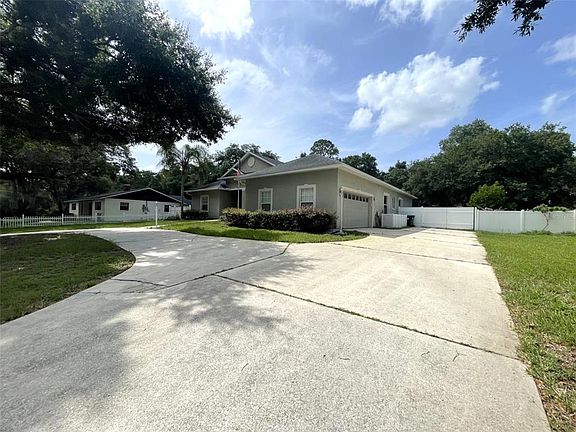 2nd image of 2204 ORCHARD DRIVE