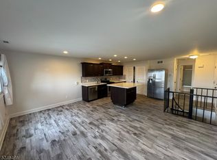 7 Deer Valley Ln UNIT 5, Vernon, NJ 07462