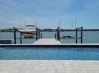 489 Harbor Dr S, Indian Rocks Beach, FL 33785