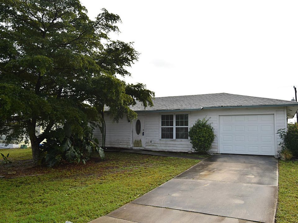 2nd image of 970 NW 16th St