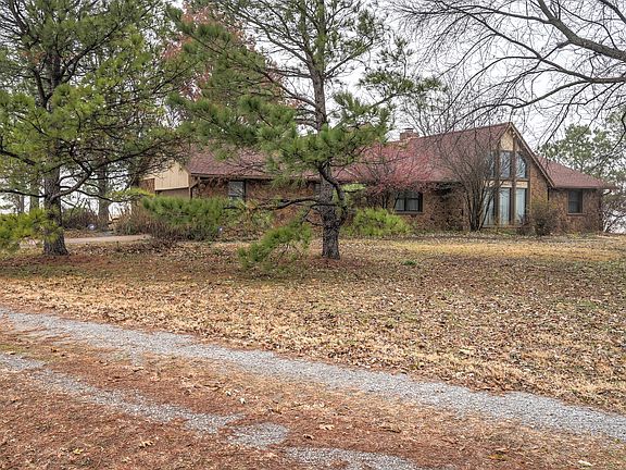 2nd image of 4803 E 410th Rd