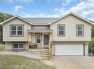 2795 Harmony Hills Dr, Arnold, MO