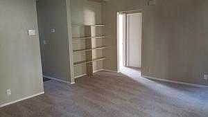 Additional livingroom view