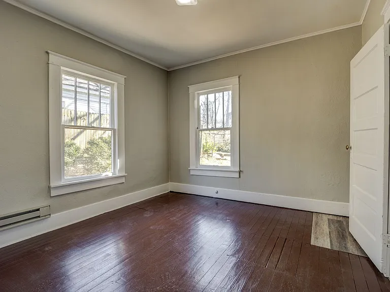 1704 S Q St — Photo 21