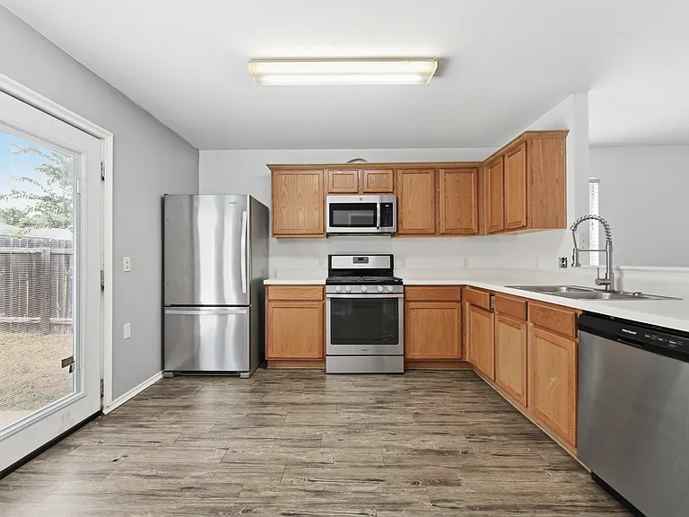 11412 Robert Wooding Dr — Photo 10