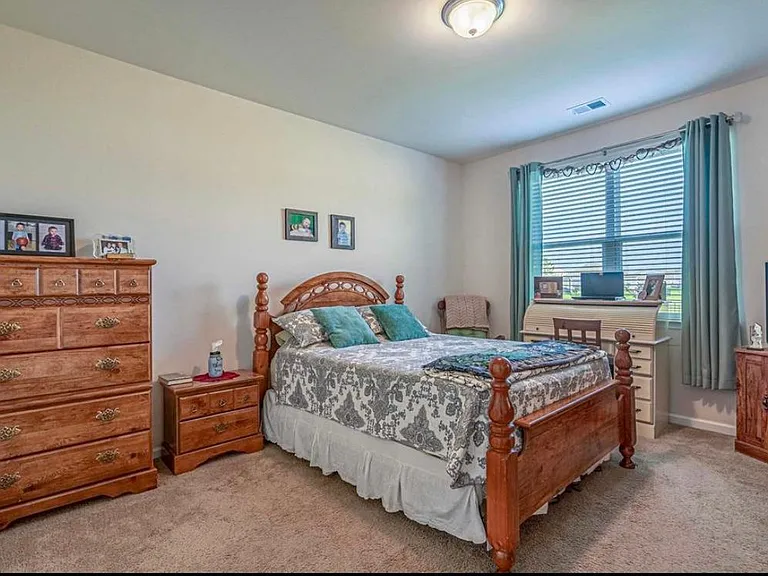567 Hay Hill Ln — Photo 10