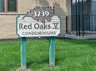 3239 S 58th St UNIT 106, Milwaukee, WI 53219