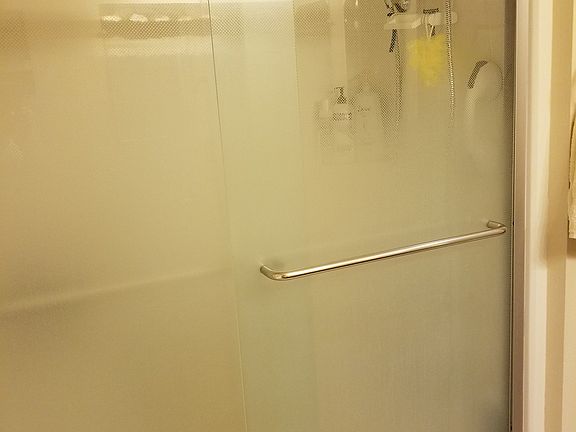 4th image of 8027 Malone Dr