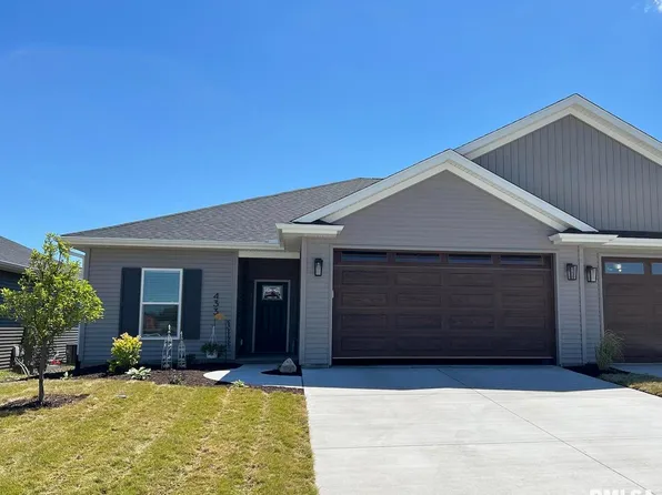 433 N 3rd Ave, Eldridge, IA 52748