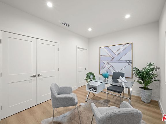 4th image of 4229 Campbell Dr