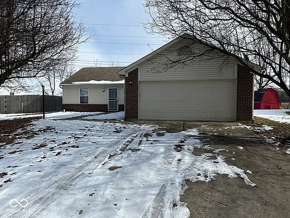 2nd image of 3371 Lauren Dr