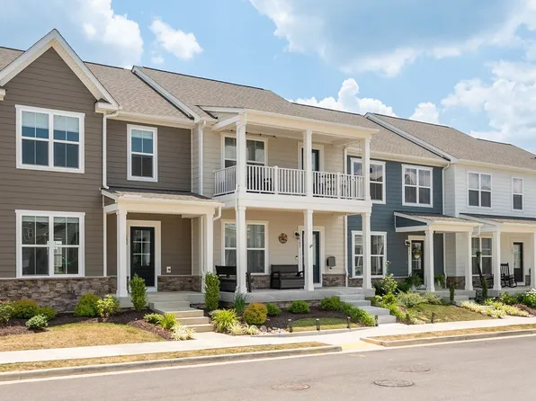 131 Addison Ct, Blacksburg, VA 24060