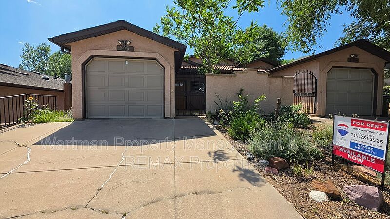 1st image of 806 Columbine Ave