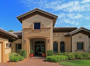 7699 Classics Dr, Naples, FL 34113