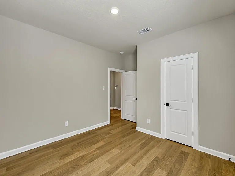 21703 Lavender Falls Dr — Photo 29