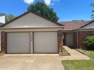 1700 Tanglecrest Ct, Euless, TX 76039