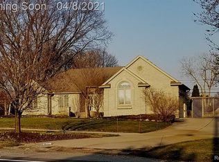 53260 Dequindre Rd, Shelby Township, MI 48316