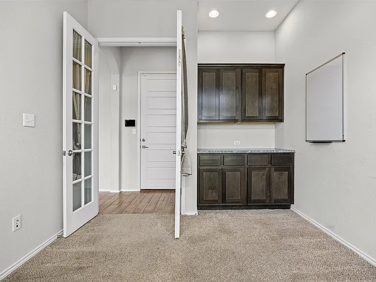 17401 Silent Harbor Loop — Photo 20