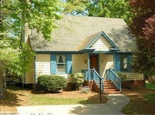 2737 Lyndhurst Ave, Winston Salem, NC 27103