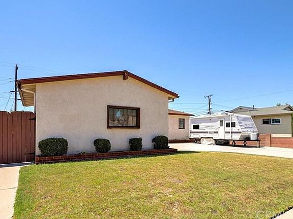 3rd image of 7901 La Habra Cir
