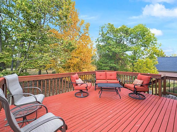 5th image of 1234 Foxwood Ct Lot 153