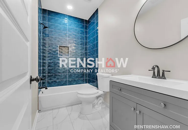 788 N Hollywood St — Photo 6