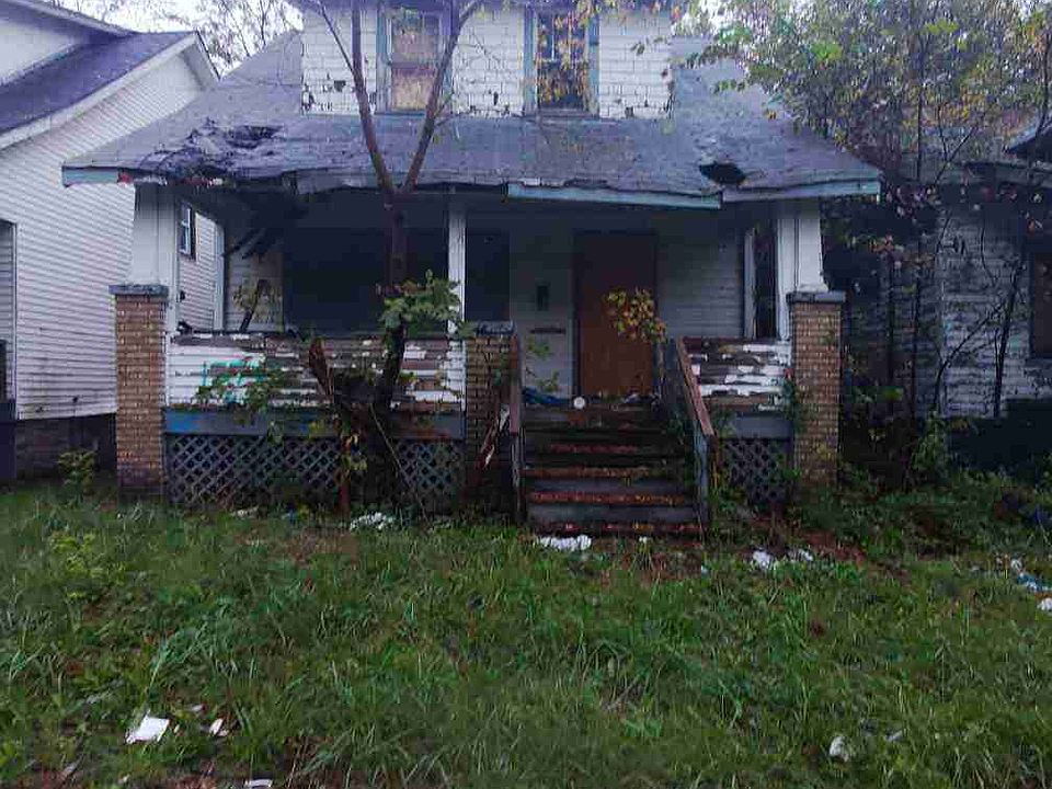 15745 Muirland