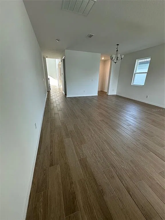 4 bed, 3.5 bath, 3058 sqft, $3,095 — Photo 4