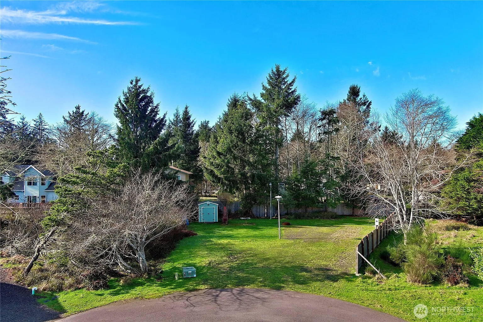 314 Flax Court SE photo 1