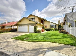 9674 Amberwick Cir, Cypress, CA 90630