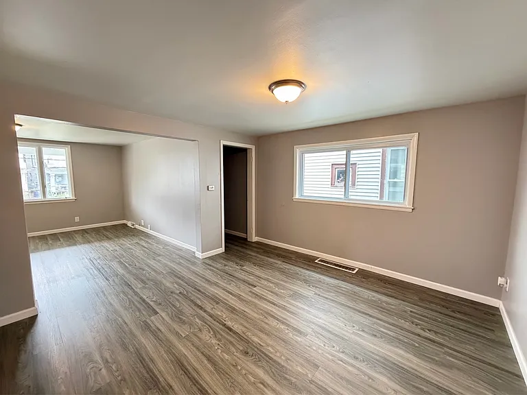 311 Herkimer St #1 — Photo 4