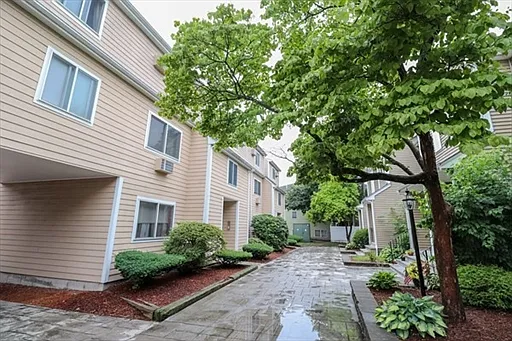 54 Fairfield Park — Photo 10