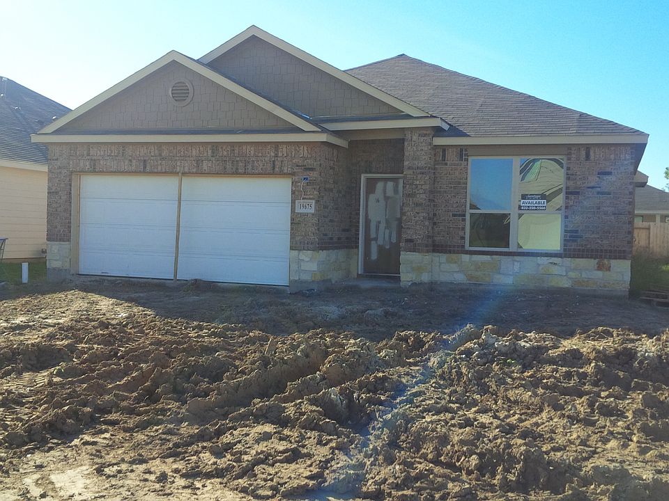 1st image of 19647 Little Pine Ln