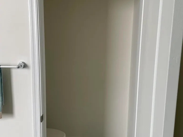 7413 NW Greenspring St — Photo 25