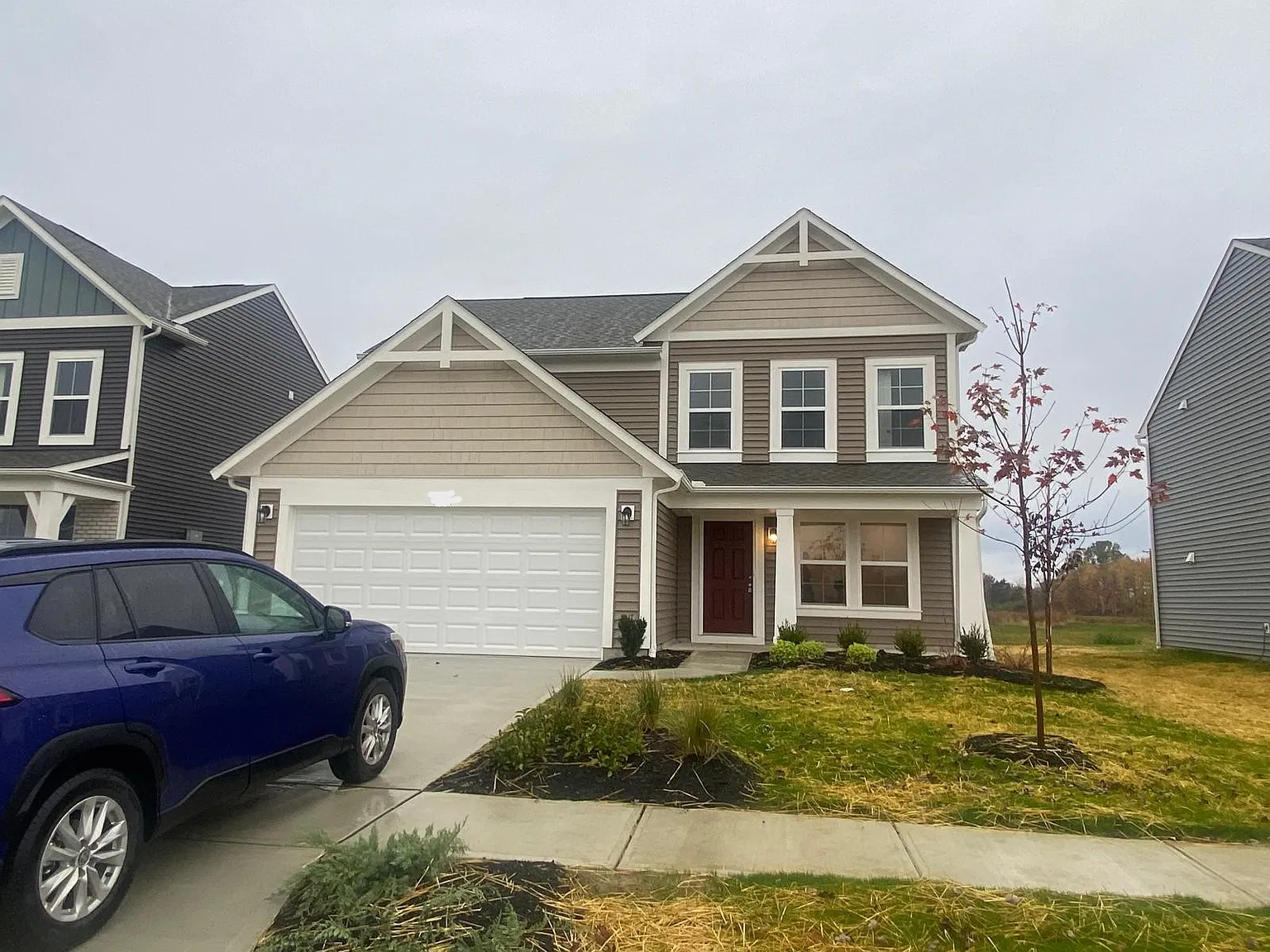 4 bed, 1842 sqft, $2,500 — Photo 2