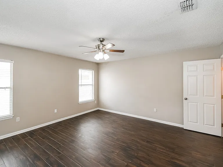 2923 Golden Pond Blvd — Photo 9