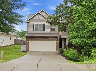 7820 Rockland Dr, Charlotte, NC 28213