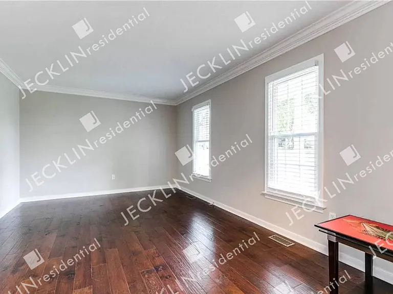 2628 Hillgate Ct — Photo 13