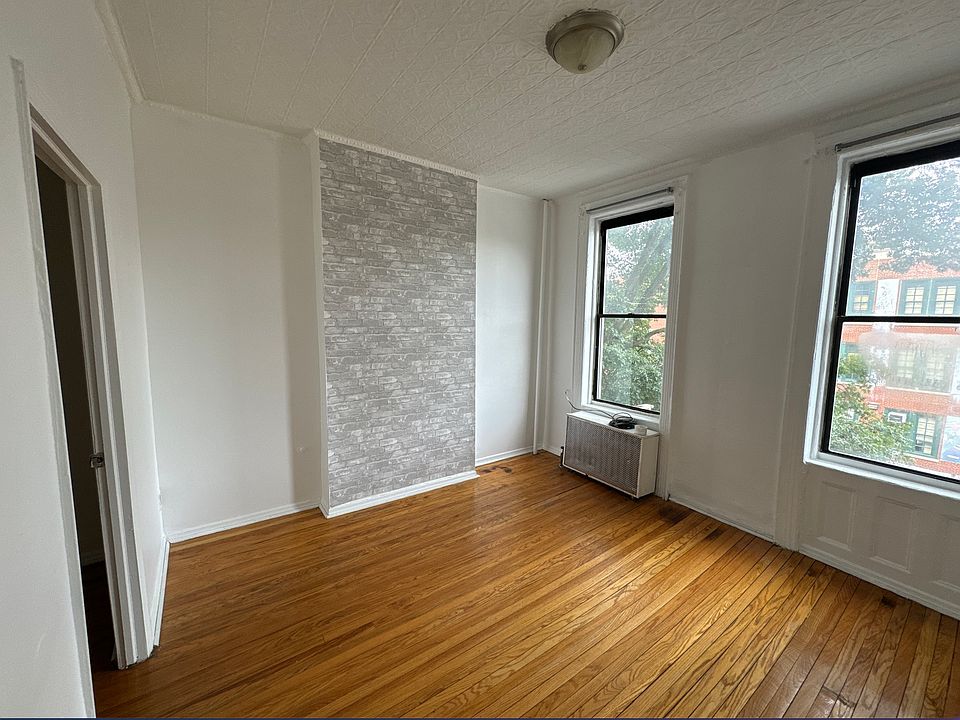 1st image of 341 5th Ave APT 3R