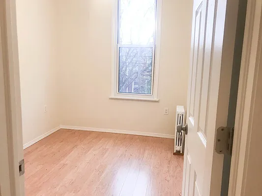 Rented by Ulas Real Estates Inc | media 11