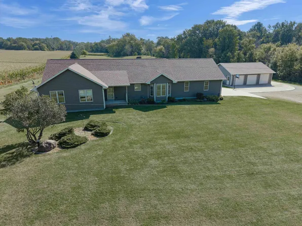 504 Neitzel Rd, Pickett, WI 54964