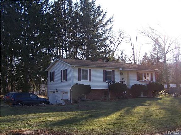 2nd image of 1 Hollenbeck Dr