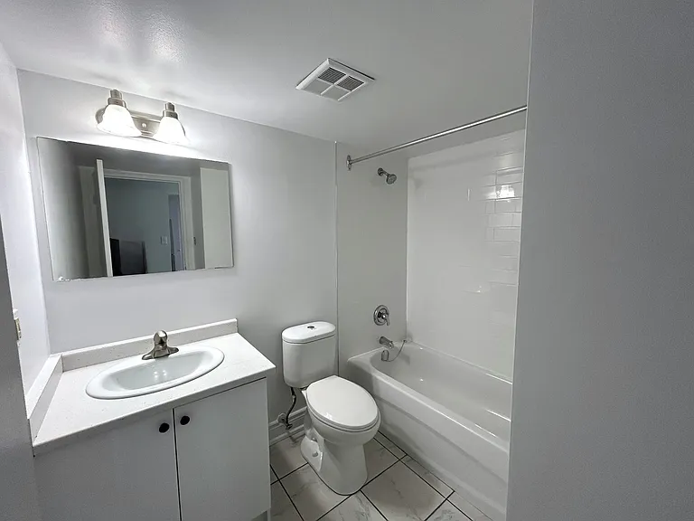 101 Kozlov St — Photo 9